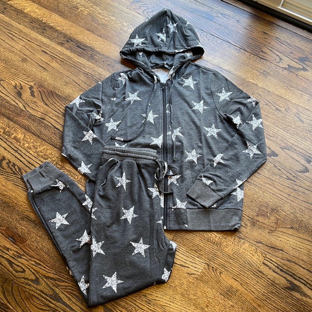 NWOT jogger set